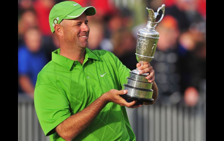 El jugador que gane el British Open podrá llevarse un premio más jugoso. Stewart Cink (foto) ganó el año pasado. ESPECIAL  /