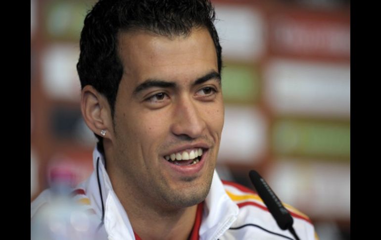 Sergio Busquets en la rueda de prensa que ofreció hoy. AFP  /