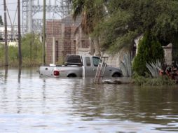 El ejército implementa el plan DN III en varios municipios afectados por inundaciones. NTX  /