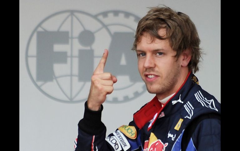 Sebastian Vettel celebra la conquista de la posición de privilegio en el circuito de Silverstone. AFP  /