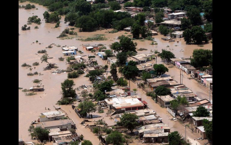 En Nueva Rosita, Coahuila, se desbordaron el Río Sabinas y los arroyos Aguililla y Blanco. EFE  /