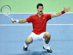 El tenista serbio, Novak Djokovic, reconoció que la victoria ante Cilic en Copa Davis fue de las mejores de su carrera. AFP  /