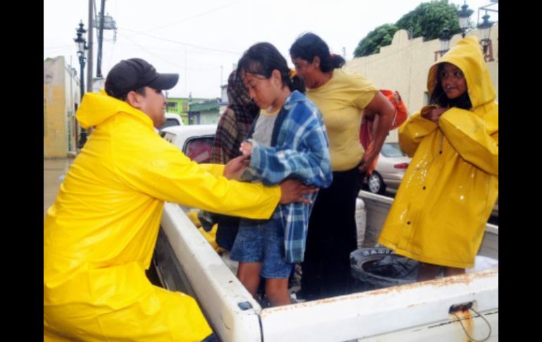 Suman ya 26 los municipios que podrán acceder a los recursos del Fondo Revolvente del Fondo de Desastres Naturales. EFE  /