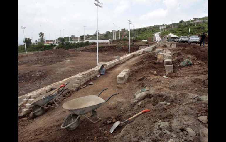 En el proyecto del Estadio de Atletismo se encuentra como posible terreno en el cerro del cuatro en Miravalle. S. NÚÑEZ  /