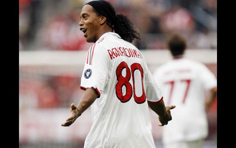 También se ha mostrado el Olympiakos por Ronaldinho. MEXSPORT  /