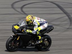 Valentino Rossi durante una sesión de entrenamiento. REUTERS  /