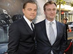 Leonardo DiCaprio (i) junto al director Christopher Nolan(d). AP  /