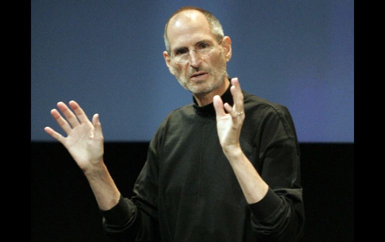 Steve Jobs ofreció una conferencia de prensa en la central de Apple en California, Estados Unidos. REUTERS  /