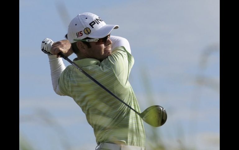 Louis Oosthuizen conserva el liderato. REUTERS  /