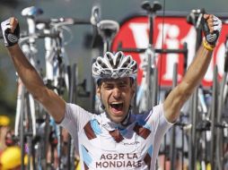 Christophe Riblon triunfa en la décima cuarta etapa del Tour de Francia. AP  /