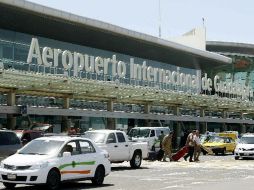 El Aeropuerto de Guadalajara aún no a efectuado el pago por la licencia de uso de suelo. ARCHIVO  /