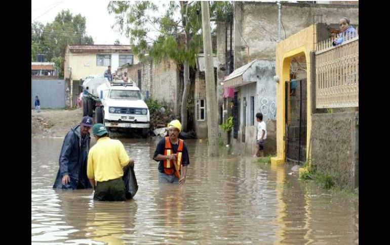 Son más de 100 mil los habitantes vulnerables a las inundaciones, principalmente quienes viven en las riveras de los ríos. ARCHIVO  /