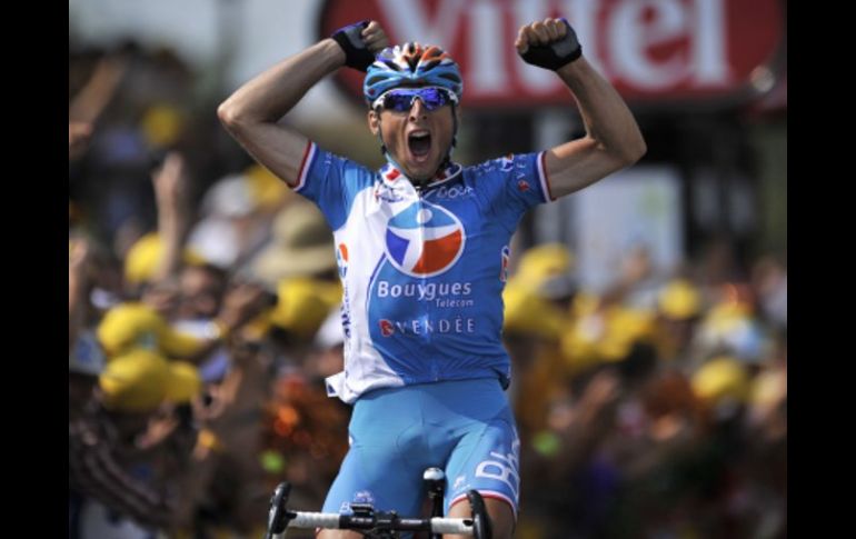 Pierrick Fedrigo celebra su victoria en el Tour de Francia. AFP  /