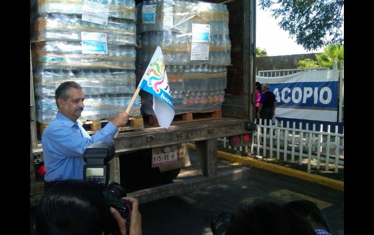 El pasado 9 de julio, el DIF Jalisco envió a Monterrey un transporte con 25 mil 920 litros de agua embotellada. A. HINOJOSA  /