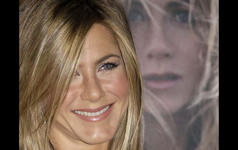 Jennifer Aniston se encuentra en Londres como parte de la promoción de su fragancia ''Lolavie''. AP  /