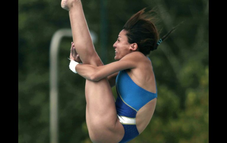 Paola Espinosa encabezó ayer una gran jornada para las atletas mexicanas. REUTERS  /