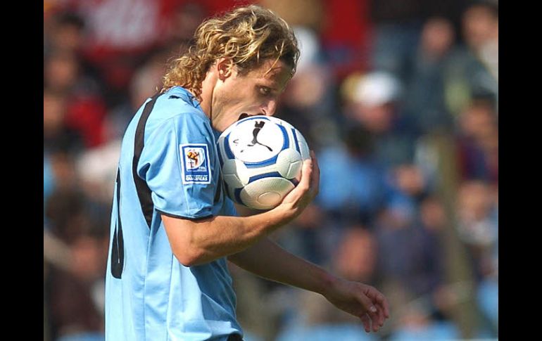 Diego Forlán durante el Mundial de Sudáfrica 2010. JAMMEDIA  /