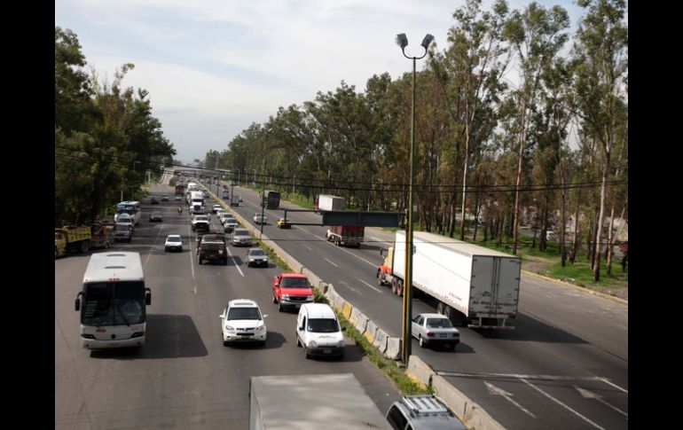 La zona de riesgo señalada comprende de Avenida López Mateos a Acueducto, sobre el Anillo Periférico. A. CAMACHO  /