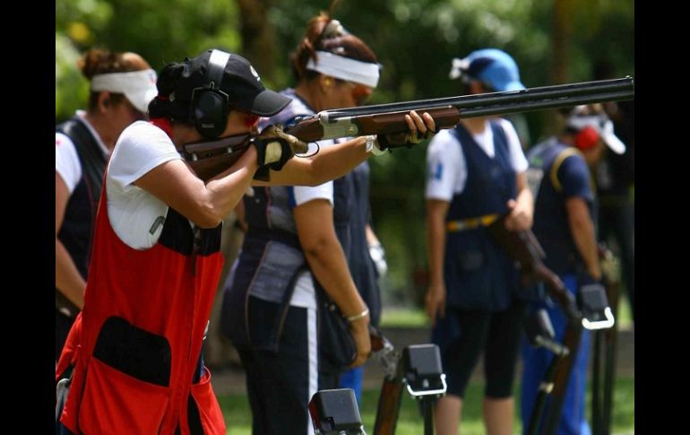 México se adjudicó dos orosmás, y una plata en tiro. MEXSPORT  /