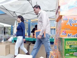 Los envíos serán fotografiados para que la ayuda se canalice de manera adecuada. ARCHIVO  /