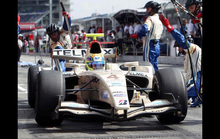 Sergio Pérez ingresa a los pits en el circuito de Hockenheim, Alemania. MEXSPORT  /