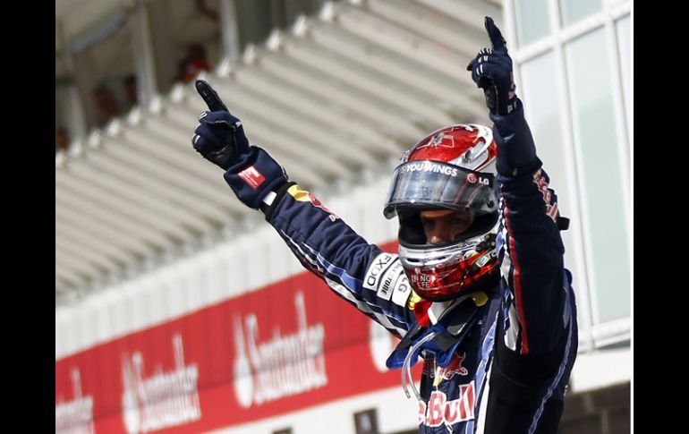 Sebastian Vettel celebra la obtención de la Pole en Hockenheim. REUTERS  /