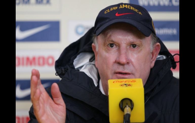 El entrenador del América durante una rueda de prensa. NOTIMEX  /