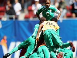 Las jugadoras de Nigeria festejan su triunfo en el Mundial de Alemania. FIFA.COM  /