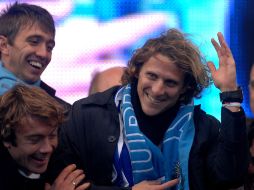 Forlán (der) también ganó el 'Balón de Oro' en el Mundial de Sudáfrica 2010. GETTY IMAGES SPORT  /