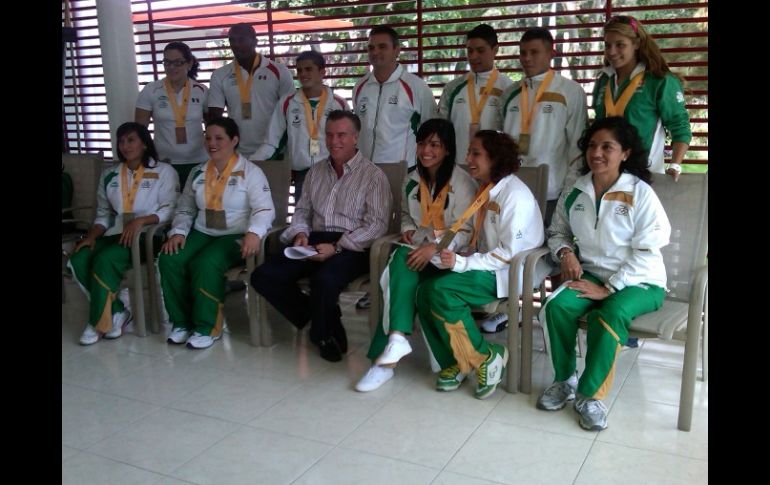 Los atletas fueron felicitados por su gran desempeño en los JCC. P. PÉREZ  /