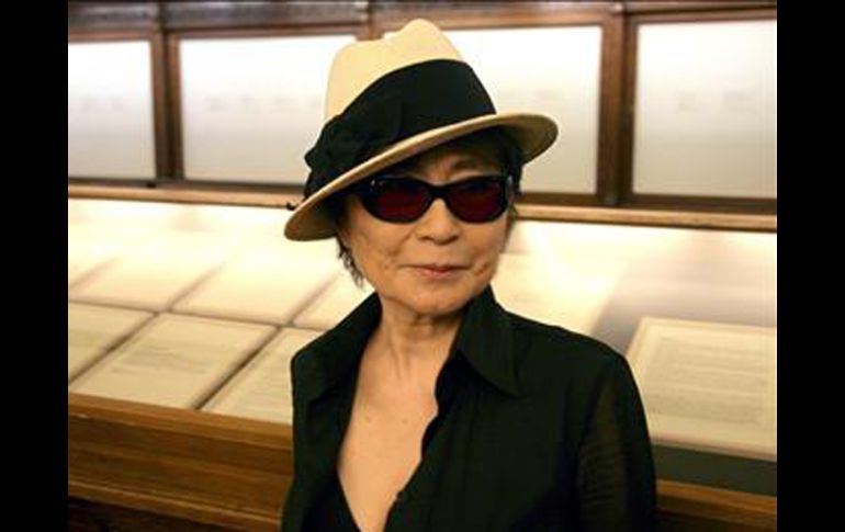 Yoko Ono no cambiará de opinión con respecto a la liberación del asesino de su esposo. ESPECIAL  /