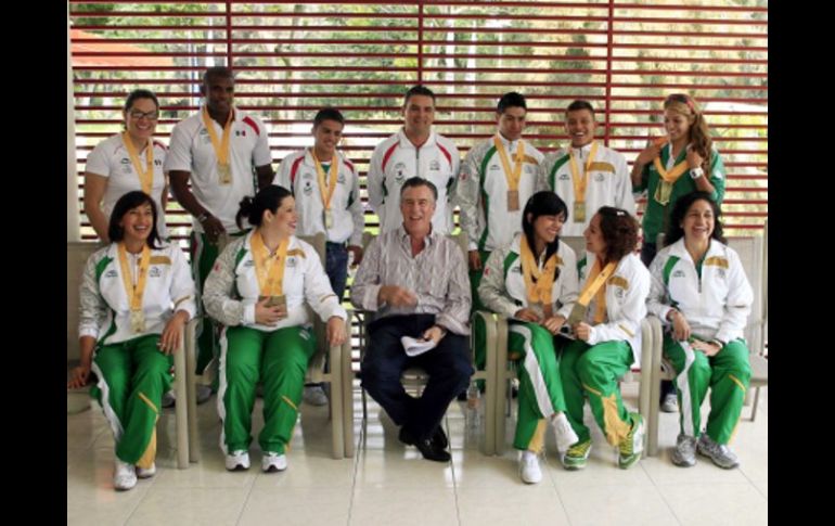 Andrade Garín se reunió con destacados deportistas juveniles del Estado. E. PACHECO  /