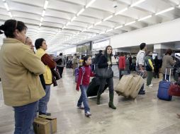 Actualmente hay una mescolanza de pisos, fachadas y techos en el Aeropuerto Internacional de Guadalajara. ARCHIVO  /