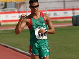 Horacio Nava ganó ayer medalla de oro en los 50 kilómetros de marcha. EFE  /