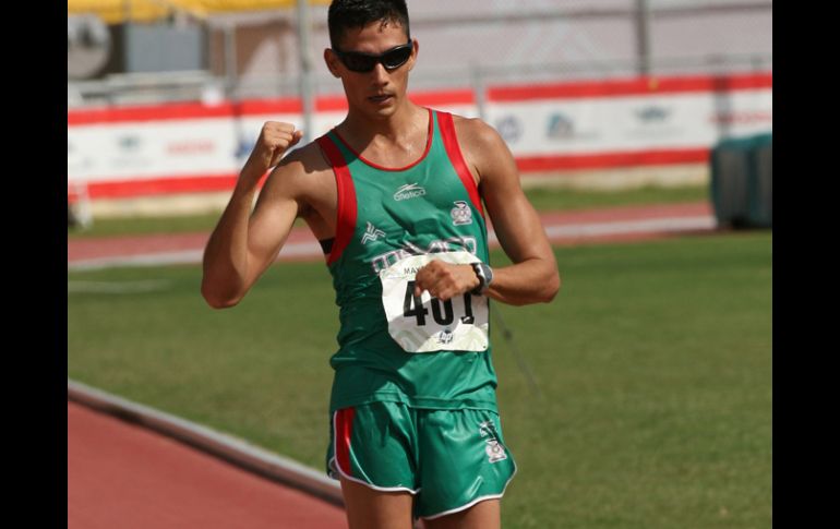 Horacio Nava ganó ayer medalla de oro en los 50 kilómetros de marcha. EFE  /