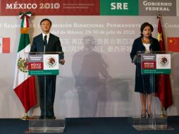 El primer ministro chino y la canciller mexicana. REUTERS  /