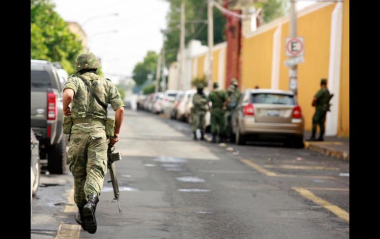 El cadáver del capo fue tradado al Semefo, en la calle Belén, en medio de un gran dispositivo de seguridad. A. GARCÍA  /