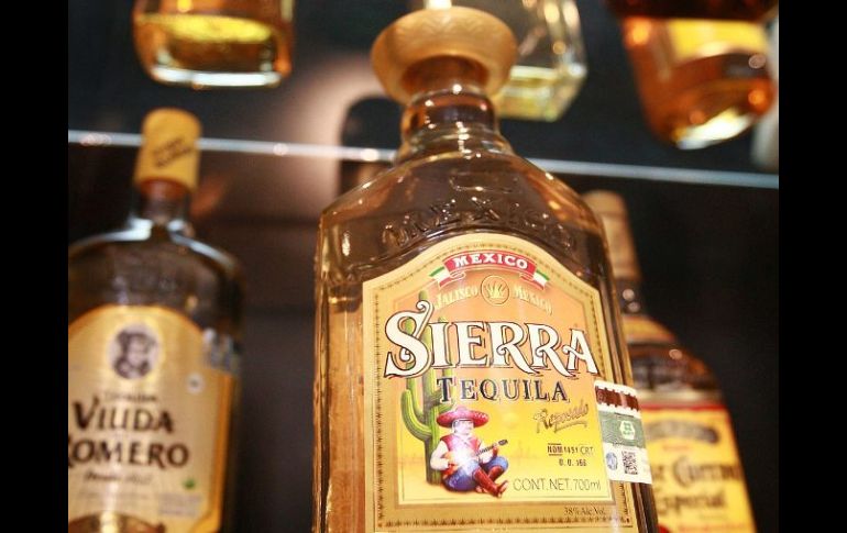 Cerca de 400 millones de chinos que conforman la clase media de ese país son potenciales consumidores de tequila. ARCHIVO  /