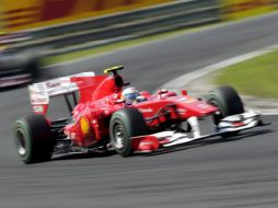 Fernando Alonso terminó en segundo lugar en el Gran Premio de Hungría. EFE  /