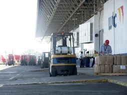 Las propuestas pretenden establecer un control más estricto de las transacciones en las fronteras del país. ARCHIVO  /