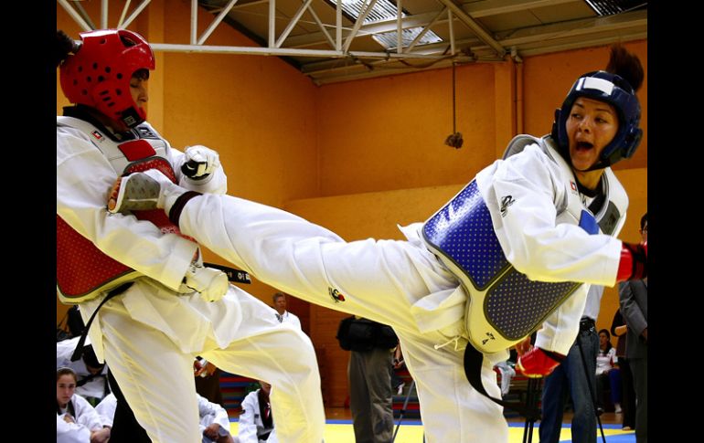 La taewondoín María del Rosario Espinoza aportó con una medalla de oro para México. JAMMEDIA  /