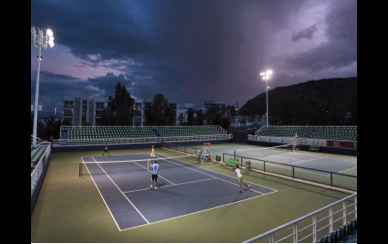 Las canchas ya están totalmente terminadas y solamente les faltan detalles de decoración. S. NUÑEZ  /