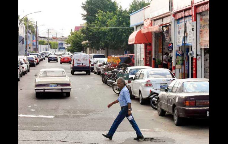 El cambio de circulación en Epigmenio González es en el sentido de Avenida 16 de Septiembre hacia la Calzada Independencia. E. BARRERA  /