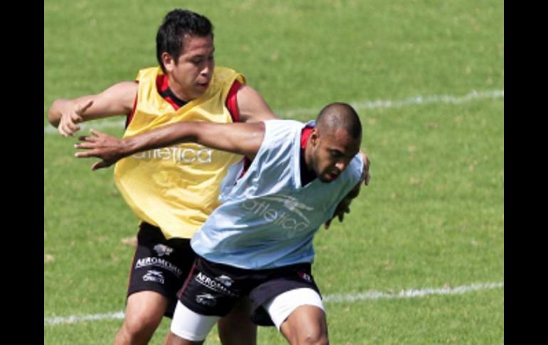 Édgar Pacheco y Hebert Alférez durante el entrenamiento. E. PACHECO  /