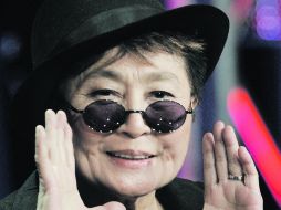 La artista Yoko Ono considera peligroso que el asesino de John Lenon quede en libertad condicional. AP  /