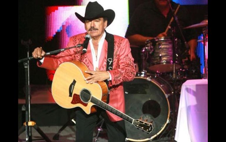 El cantautor mexicano Joan Sebastian anunció que grabará un tema de vallenato. S. NÚÑEZ  /