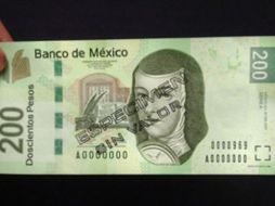 Las denominaciones de 200 y 500 pesos son las más falsificadas, dio a conocer Banxico. ESPECIAL  /