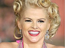 Siete meses después de la muerte de Anna Nicole Smith siguen las investigaciones. ESPECIAL  /