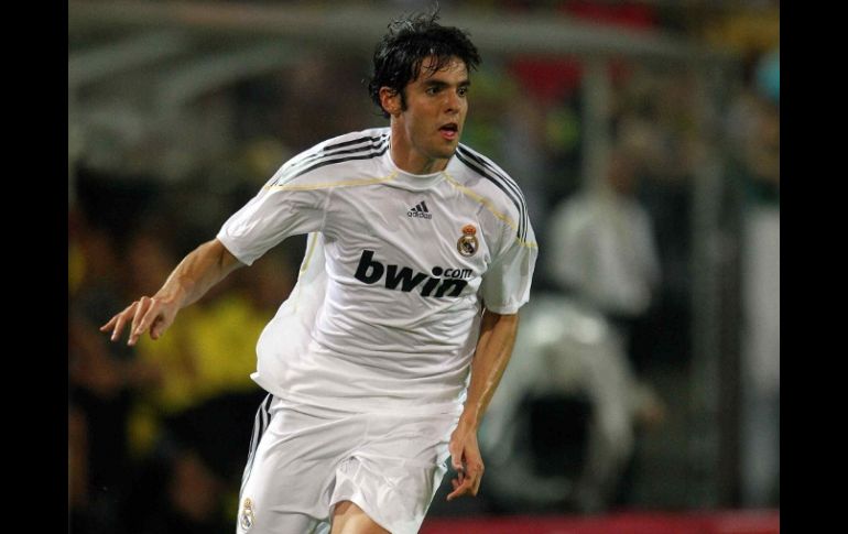 Kaká disputando un partido con su actual equipo, Real Madrid. MEXSPORT  /