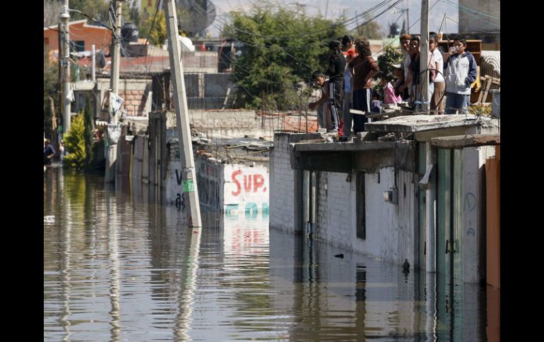 Aspecto de las inundaciones en Valle de Chalco, en febrero por las lluvias y el desborde del Canal de la Compañía. REUTERS  /